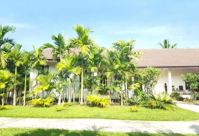 Majatalo Villa Thakhek