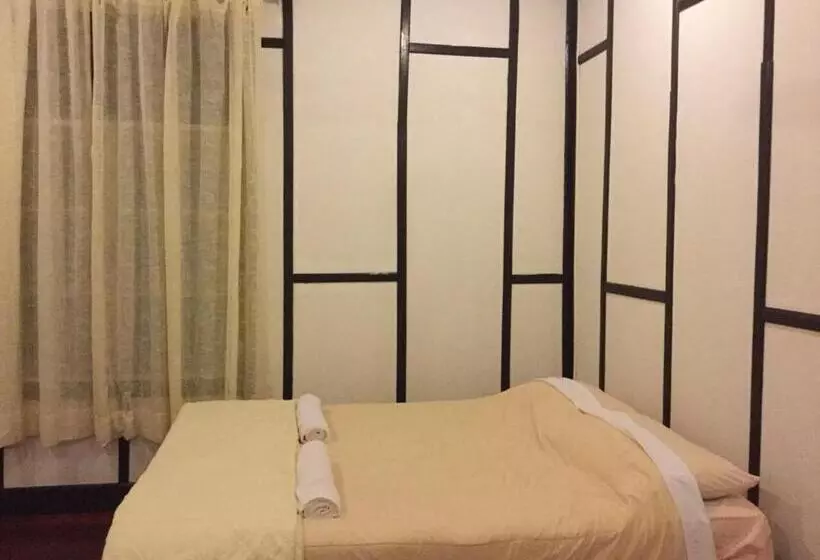 Majatalo Villa Thakhek