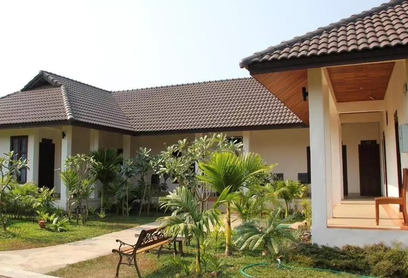 Majatalo Villa Thakhek