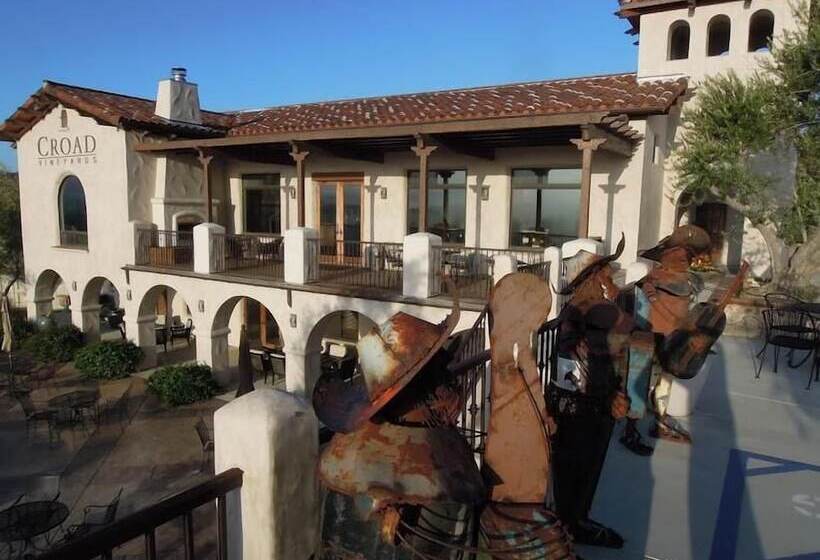 ユースホステル Croad Vineyards The Inn