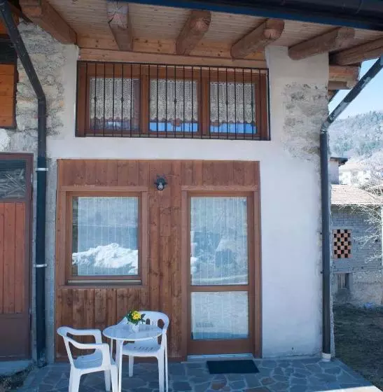 ホテル Agritur Piazera Happy Rentals