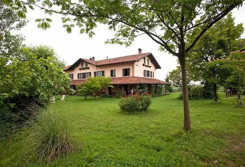 ホテル Cascina Papa Mora