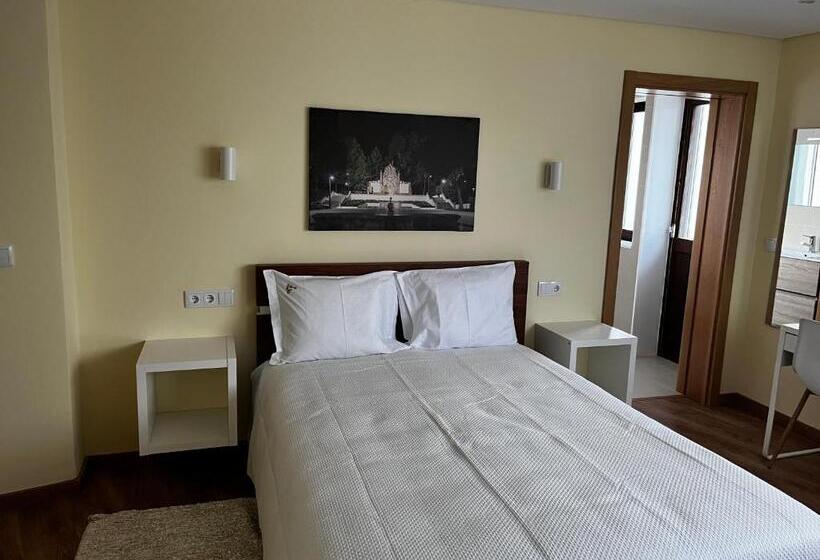 پانسیون Aliança Alojamento Local