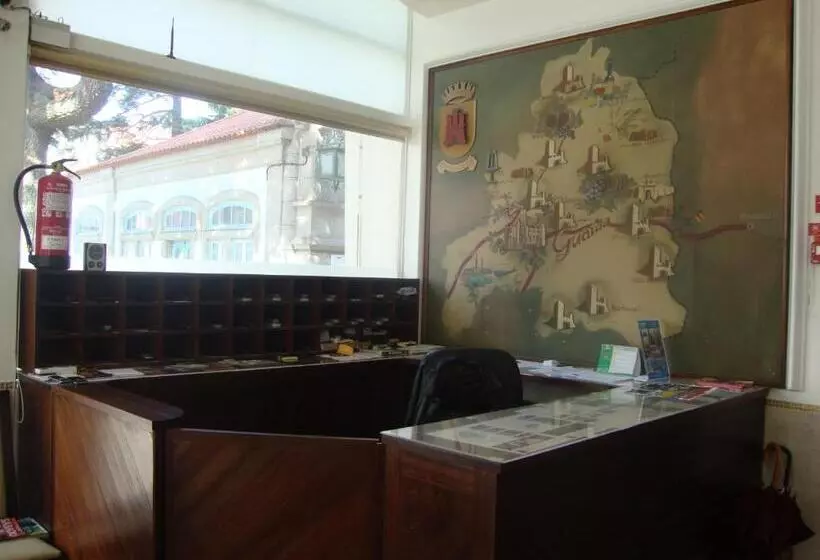 پانسیون Aliança Alojamento Local