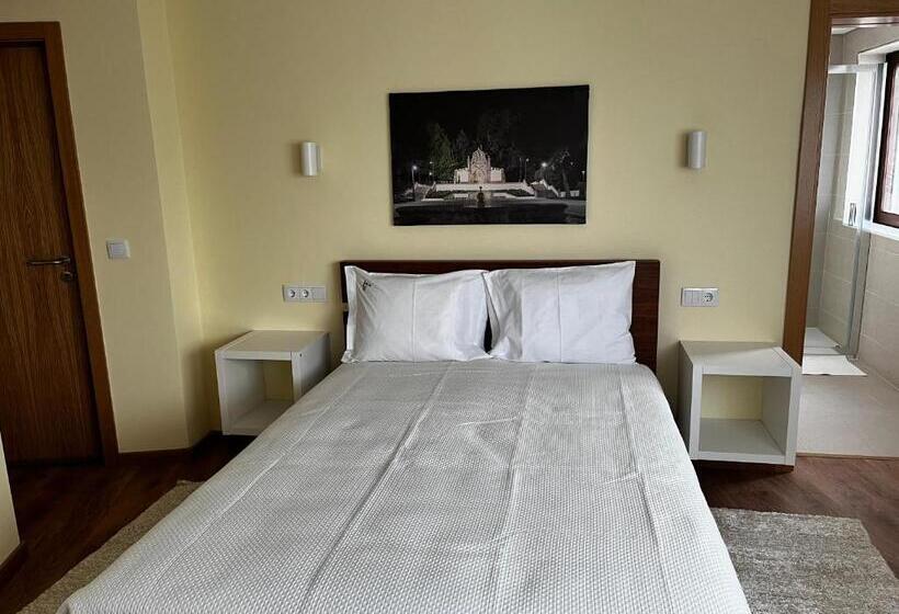 پانسیون Aliança Alojamento Local