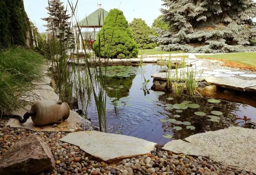 Majatalo Elisoria Apartments