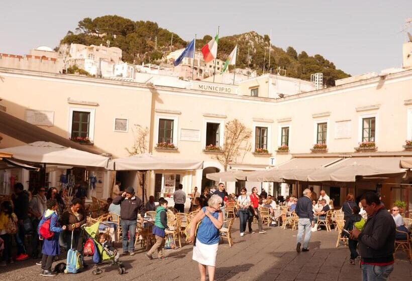 پانسیون Guest House La Piazzetta