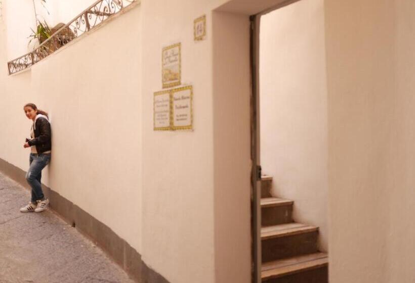 پانسیون Guest House La Piazzetta