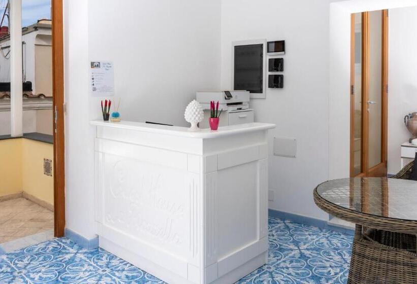 پانسیون Guest House La Piazzetta