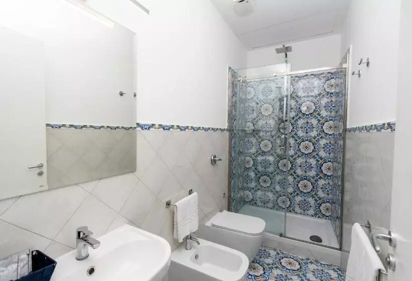 پانسیون Guest House La Piazzetta