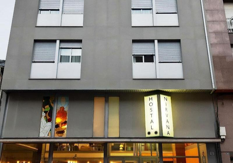 پانسیون Hostal Nirvana