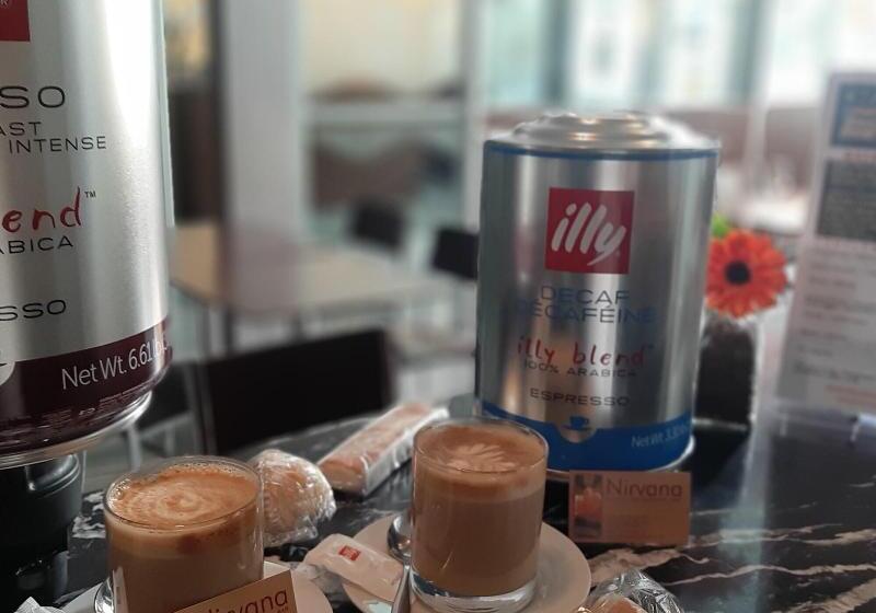 پانسیون Hostal Nirvana