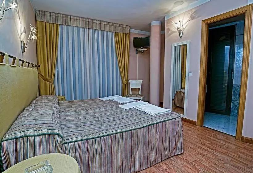 Majatalo Hostal Stop