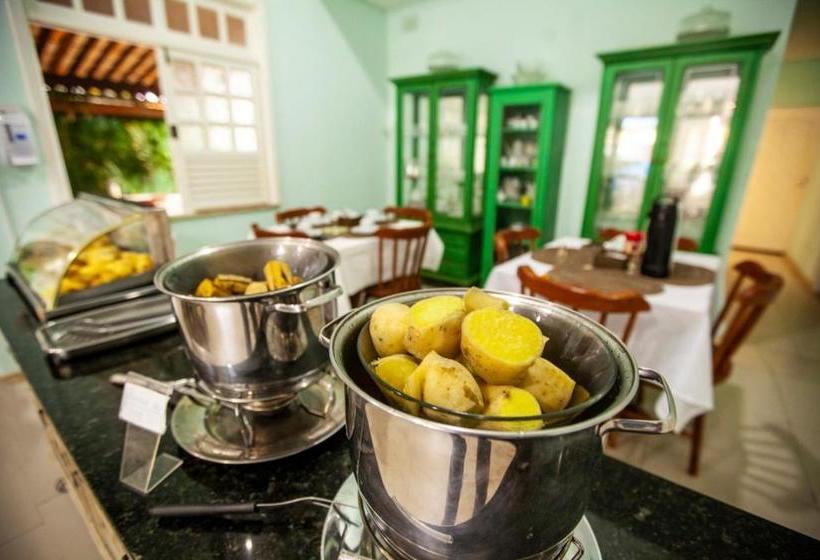 פנסיון Pousada Mineira