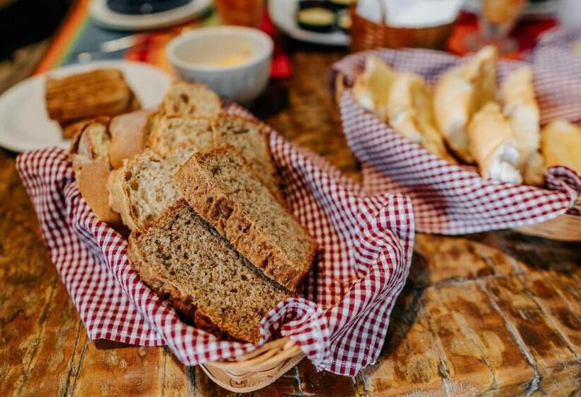 פנסיון Sollar Dos Gerânios