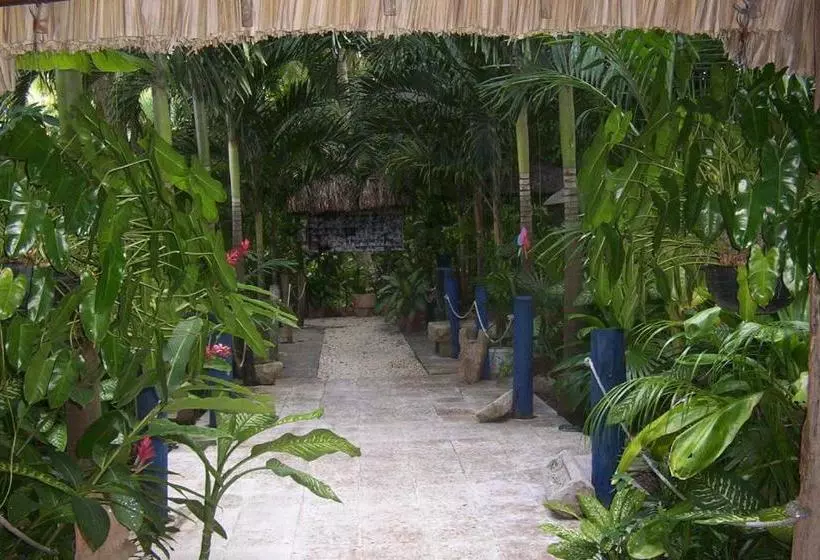 Retkeilymaja Posada El Jardin