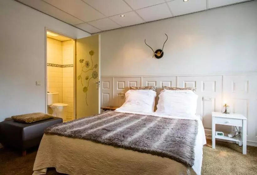 ユースホステル Restaurant Taverne