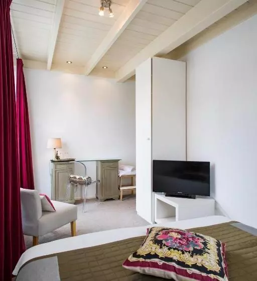 ユースホステル Restaurant Taverne