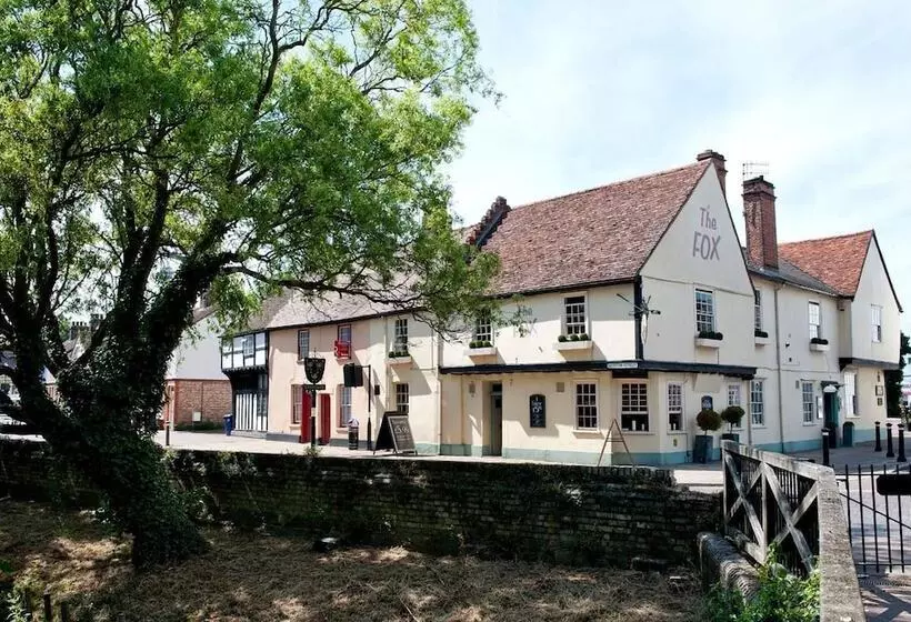 ユースホステル The Fox By Greene King Inns