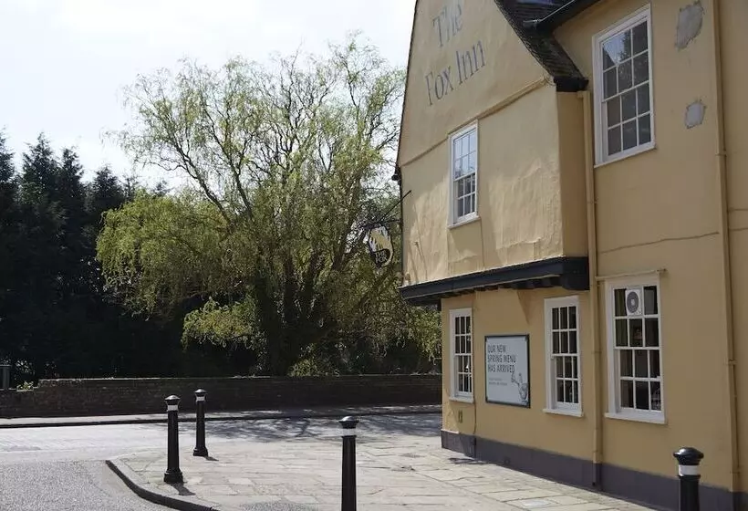 ユースホステル The Fox By Greene King Inns