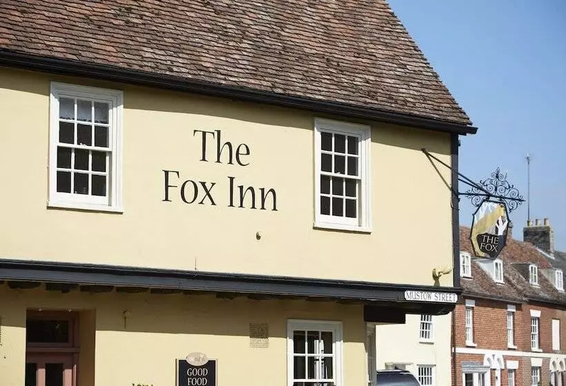 ユースホステル The Fox By Greene King Inns