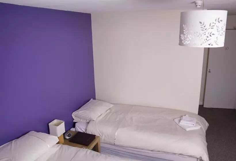 Majatalo Fourways Guest House