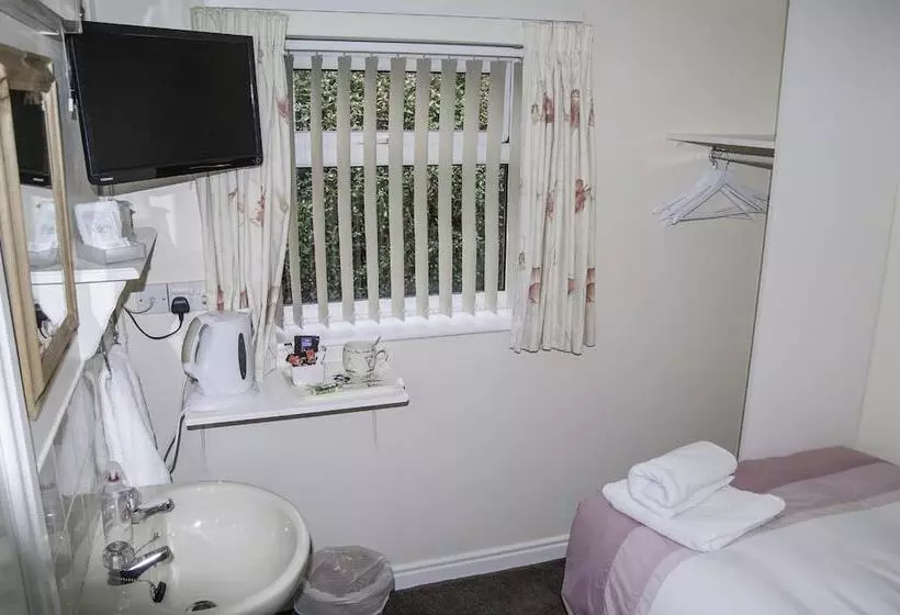 Majatalo Fourways Guest House