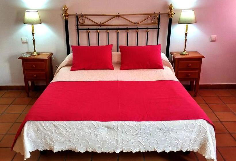 ペンション Hostal Altamira Guadalupe