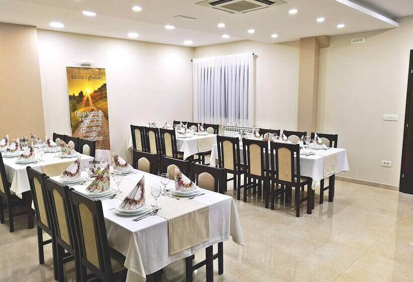 پانسیون La Pietra Family