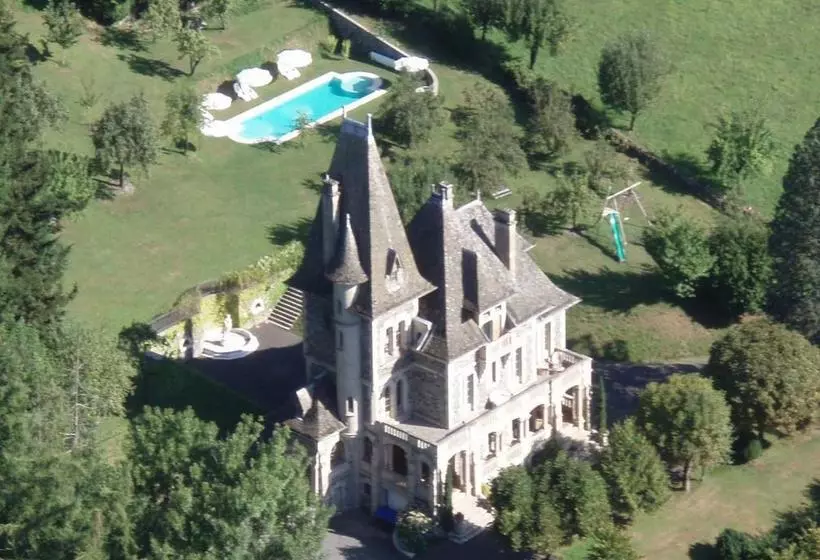 ペンション Le Terrondou