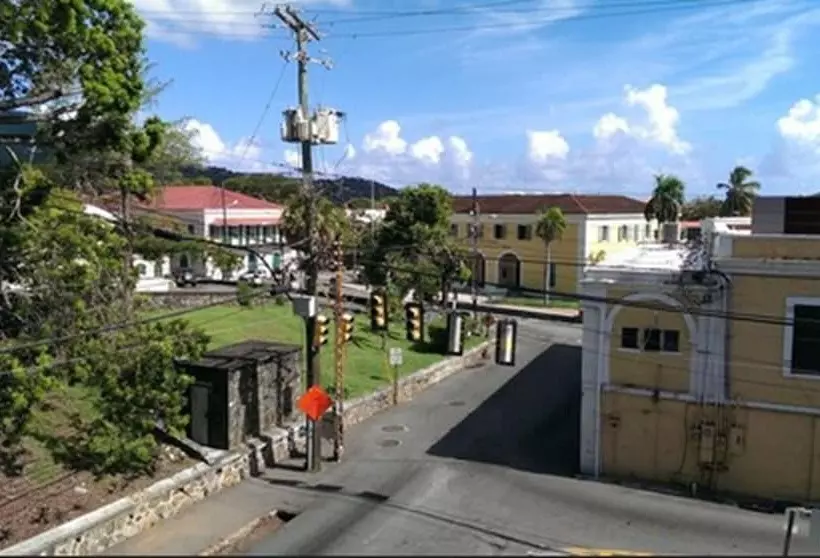 Majatalo Midtown Guest House