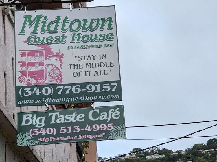펜션 Midtown Guest House