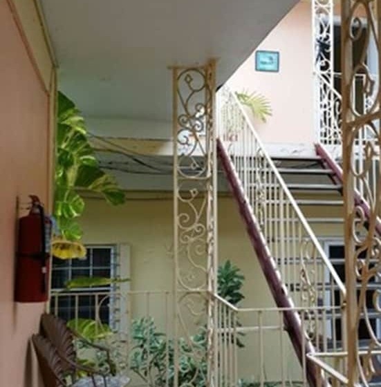 펜션 Midtown Guest House