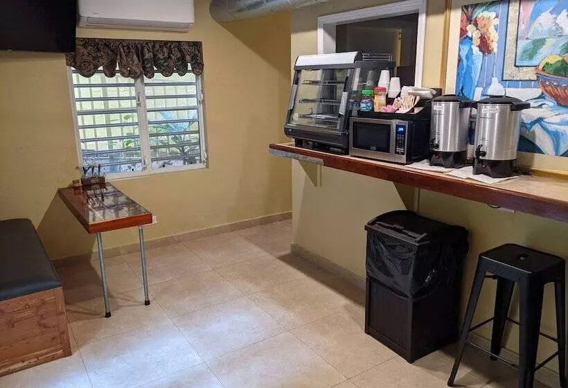 Majatalo Midtown Guest House