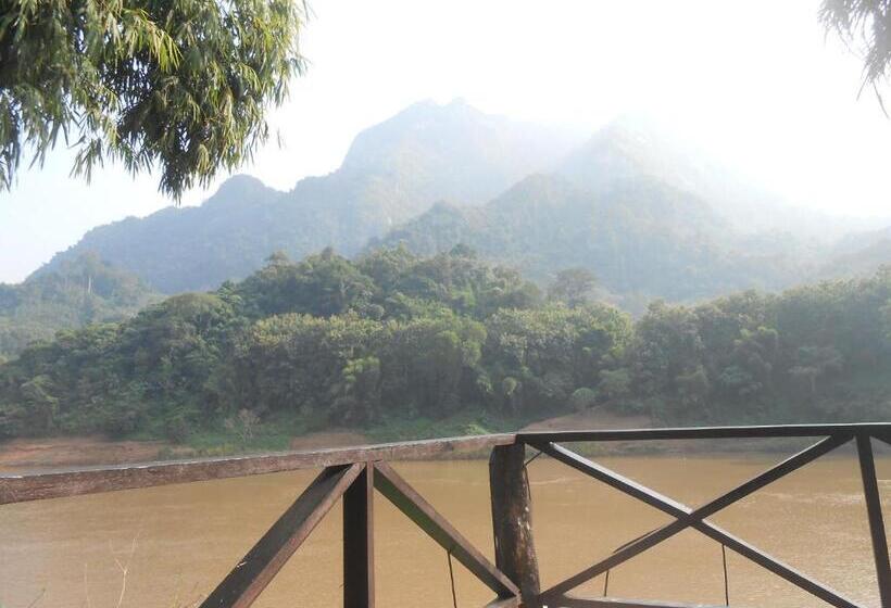 膳宿费 Nam Ou River Lodge