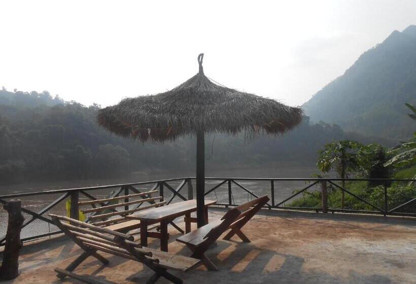 膳宿费 Nam Ou River Lodge