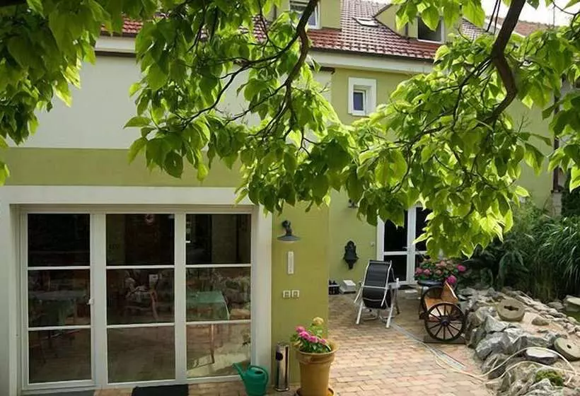 Pension Kiwi