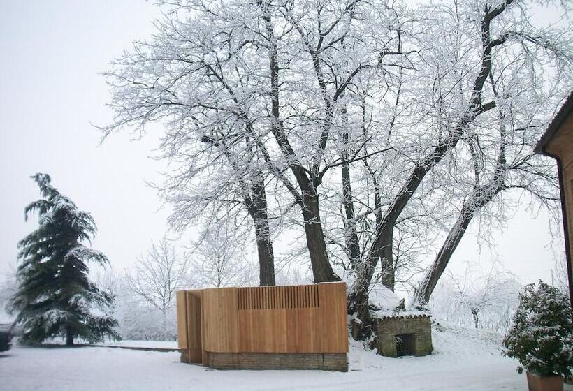 ホテル Agriturismo Battibue