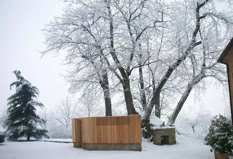 ホテル Agriturismo Battibue