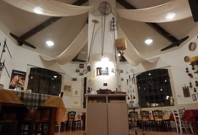 ホテル Agriturismo Battibue