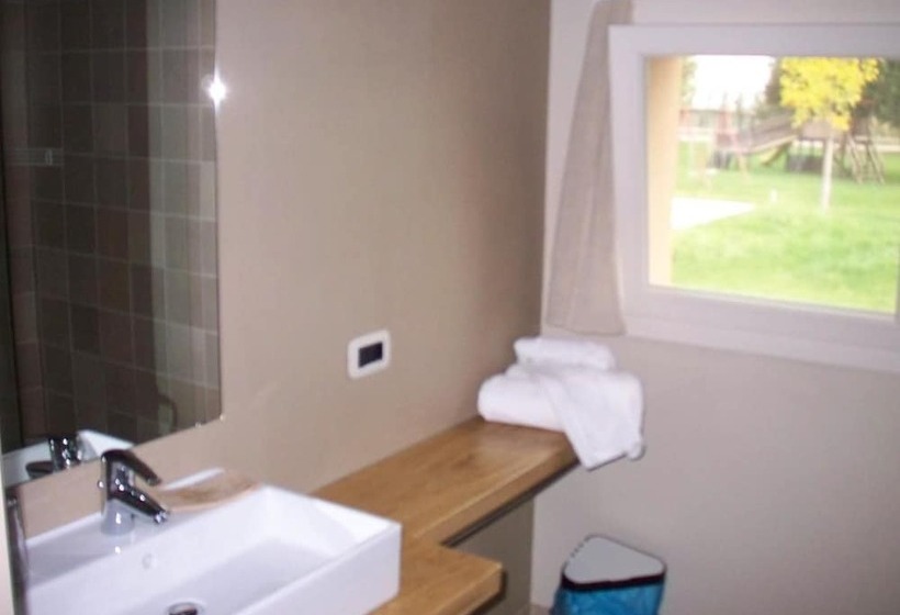 ホテル Agriturismo Battibue