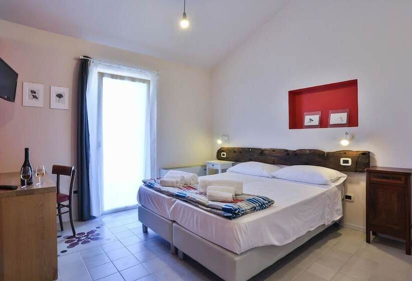 ホテル Agriturismo Battibue