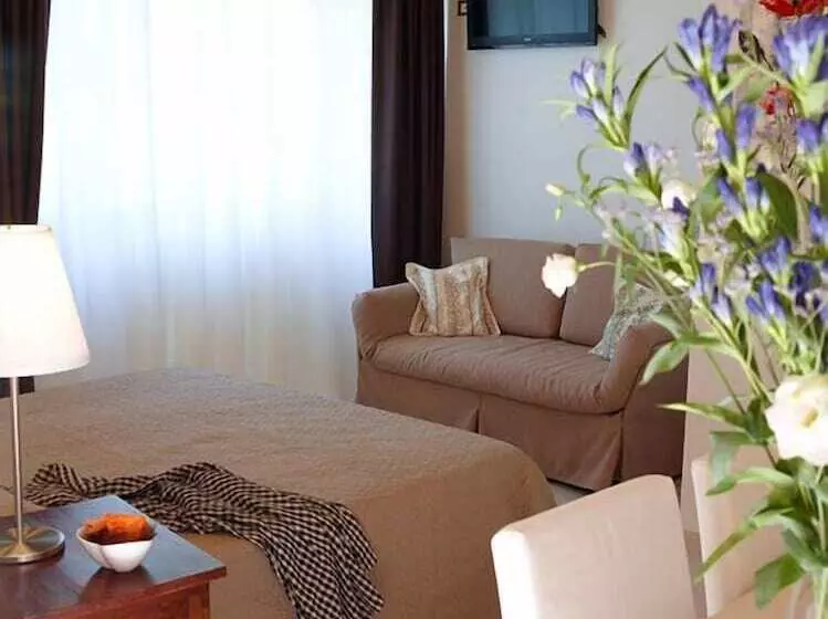 ホテル Agriturismo Camparella