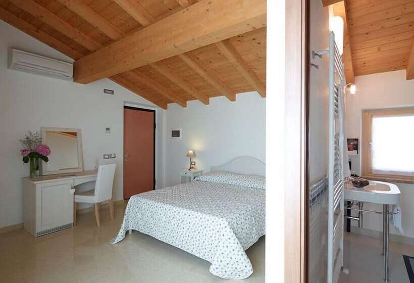 בית מלון כפרי Agriturismo Camparella