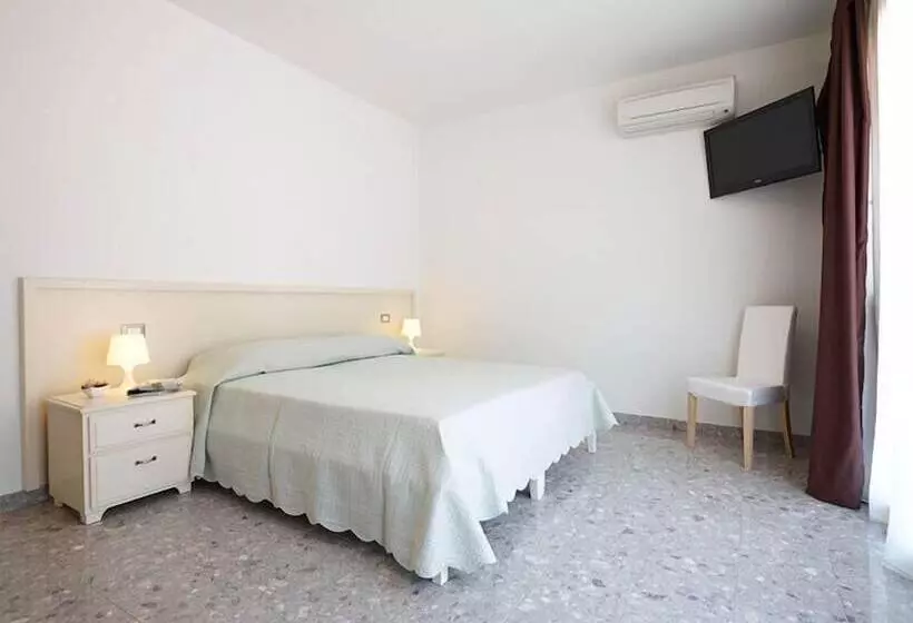 ホテル Agriturismo Camparella