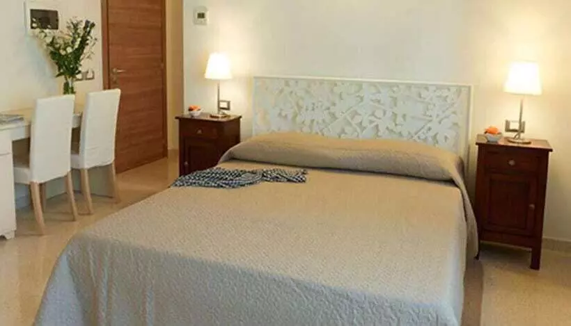 ホテル Agriturismo Camparella