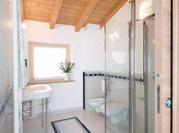 ホテル Agriturismo Camparella
