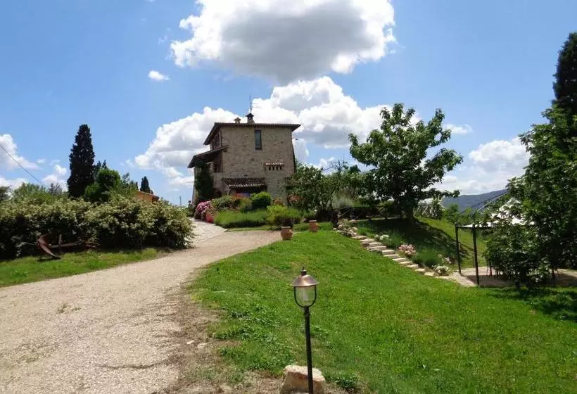 Hotelli Agriturismo La Torraccia
