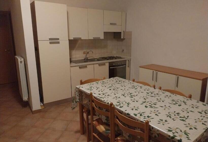 Отель Agriturismo Santa Chiara