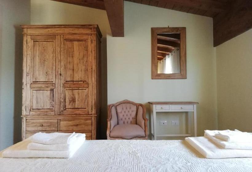 Отель La Mandriola